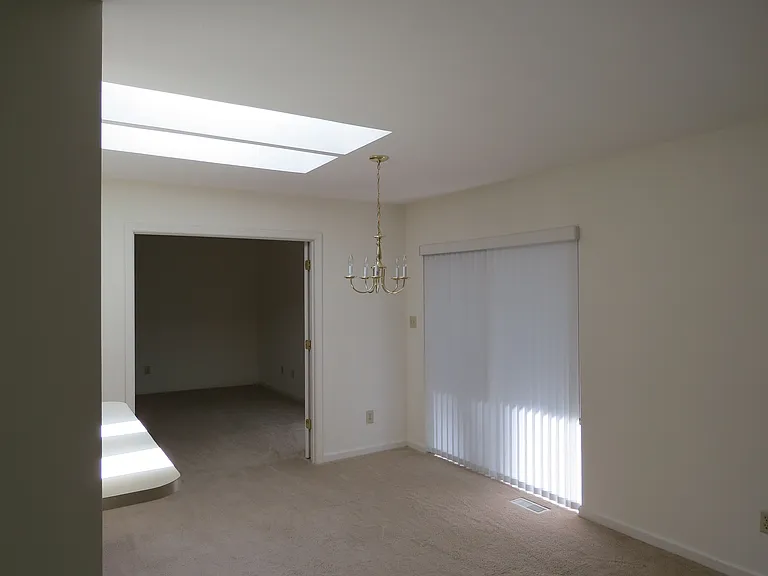 131 King Henry Way — Photo 13
