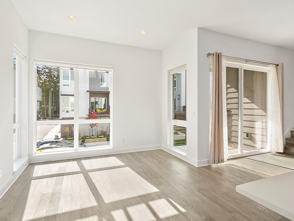 12471 NE 11th Ln Bellevue WA Zillow