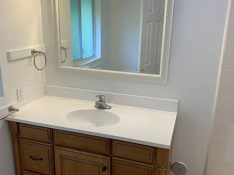 4700 Dexter Dr — Photo 46