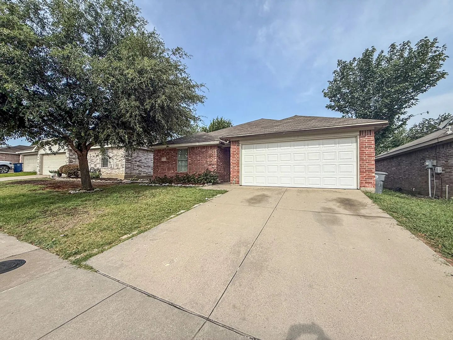 4 bedroom home ready for immediate move in! — Photo 2