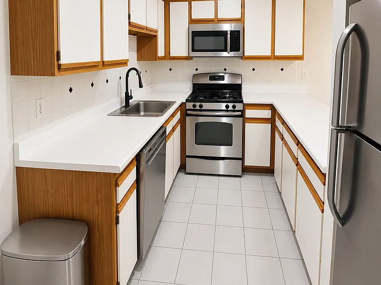 360 Littleton Rd #H20 — Photo 7