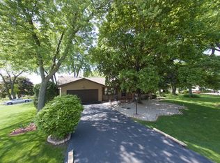 244 Lisa Ln, Somonauk, IL 60552