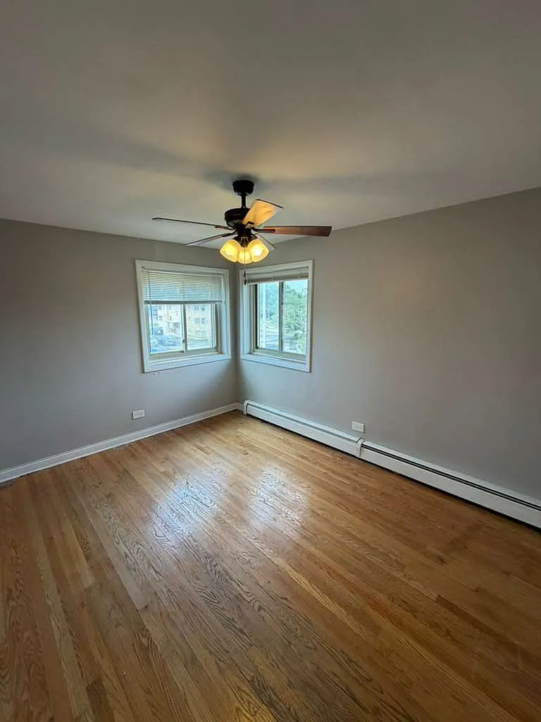 18429 S Torrence Ave — Photo 3