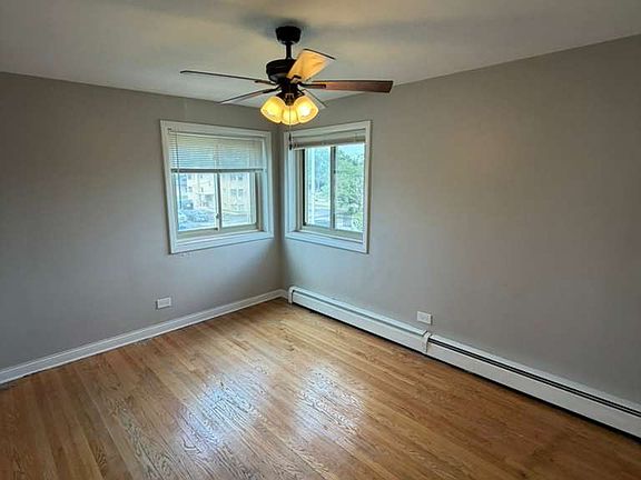 3rd image of 18429 S Torrence Ave #1