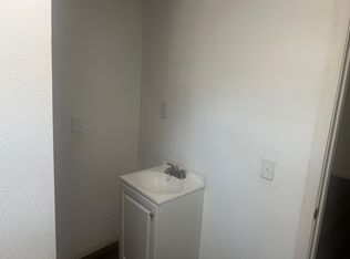 9125 Cholla Rd #B, Apple Valley, CA 92308