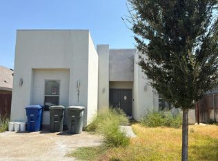 5411 Crucero Dr, Laredo, TX 78046