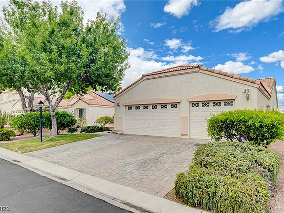 2nd image of 7872 Villa Del Fuego Ave