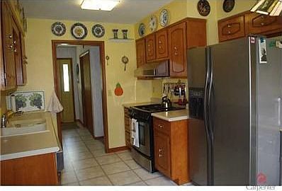 5th image of 6660 Weil Dr