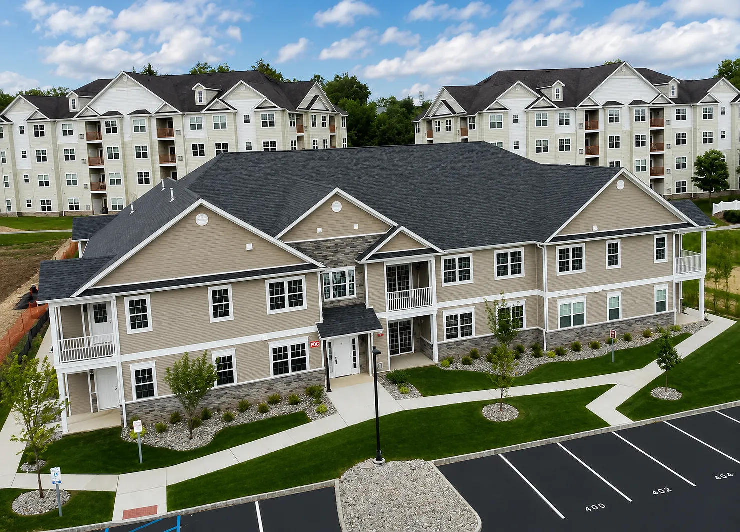 Tower Ridge Grande — Photo 2