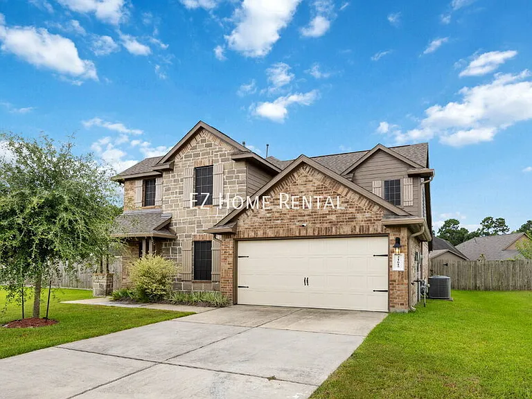 21615 Cavallo Ln — Photo 1