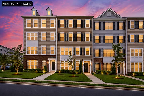 3009 Chesapeake Dr #3009 Photo 1