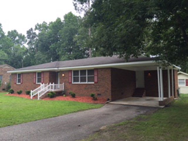 1st image of 1705 Maple Creek Dr