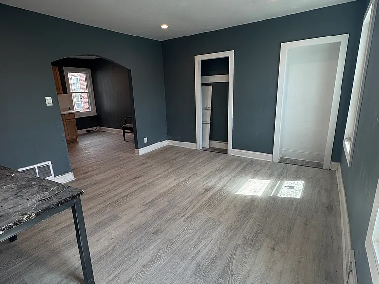 4133 Pennsgrove St #3 — Photo 2