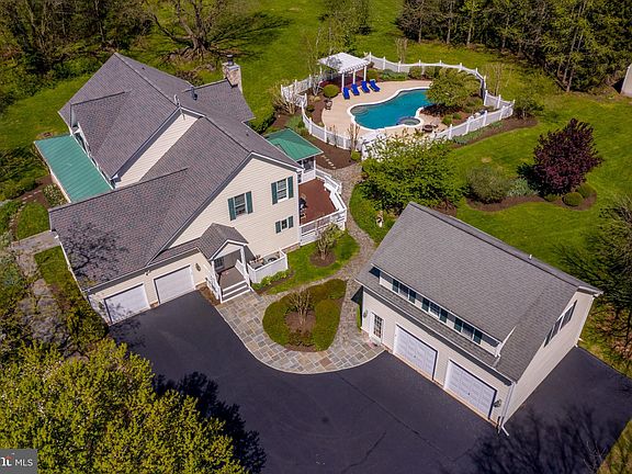 5th image of 42484 Smarts Mill Ln