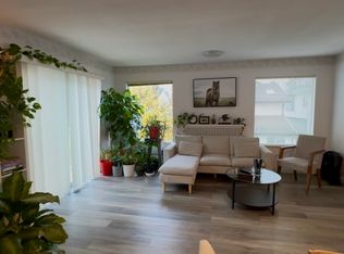 7040 Williams Rd #4, Richmond, BC V7A5B5