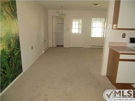 4th image of 1155A Argyll Cir