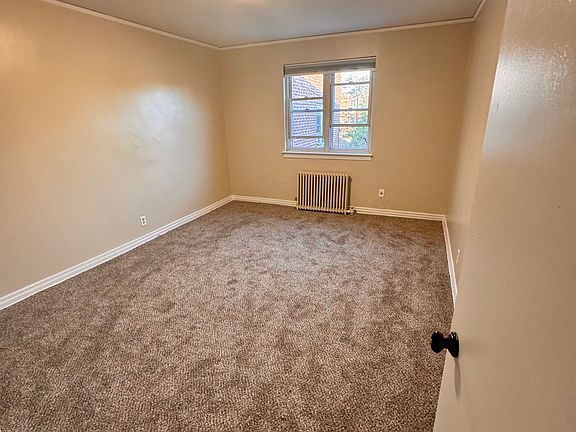 4th image of 20-19 21st St #2