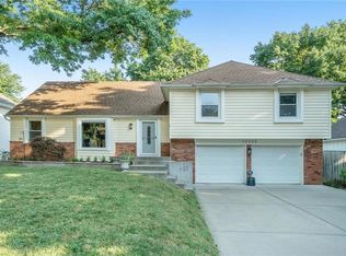 12222 W 102nd St, Lenexa, KS 66215
