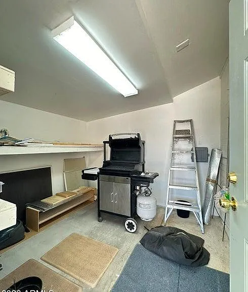 10601 W Bolivar Dr — Photo 37