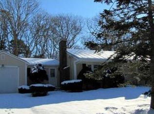 14 Silver Ln, Hyannis, MA 02601