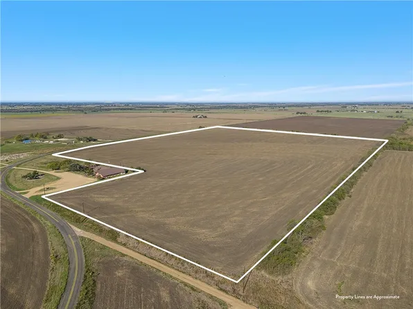 401 Fm 1772, Rosebud, TX 76570