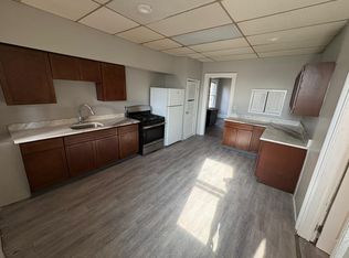 403 1st St #2, Troy, NY 12180