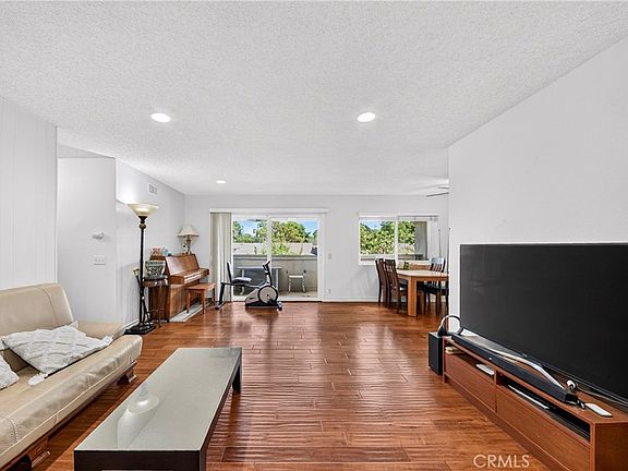 5th image of 15902 Alta Vista Dr Unit H