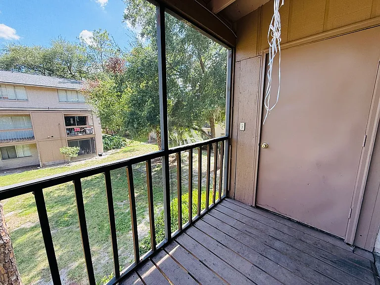 7525 Pitch Pine Cir #D — Photo 32