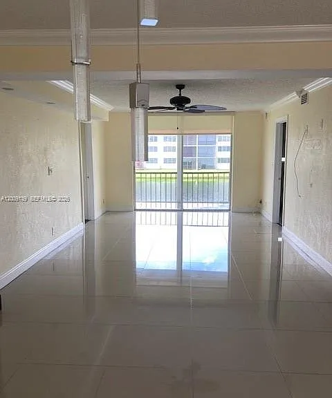 361 S Hollybrook Dr #205 — Photo 2