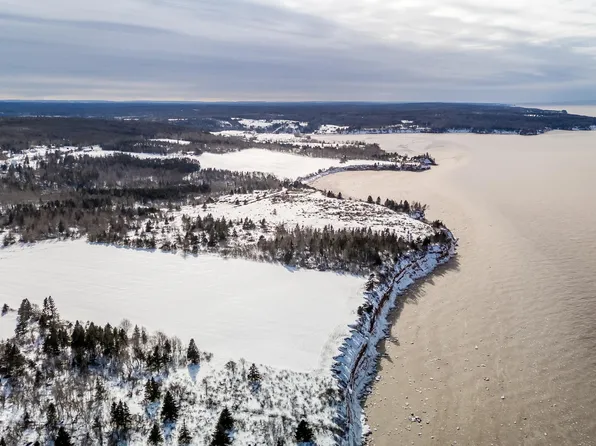 2971 Highway 215, Moose Brook, NS B0N 2R0