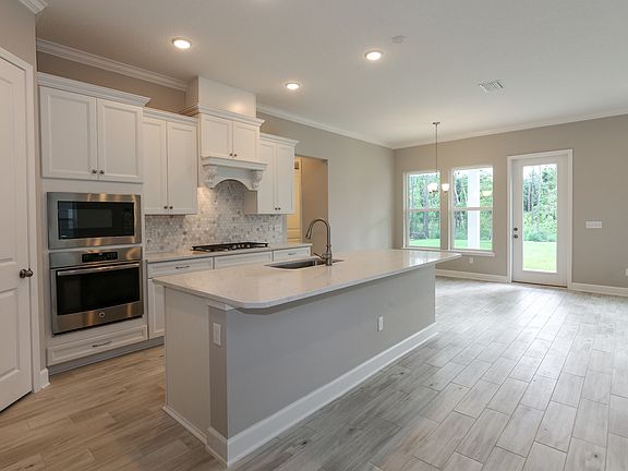 The Alexander at Lot 220 in Heritage Trace Kitchen