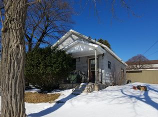 42 Lake St, Manistee, MI 49660