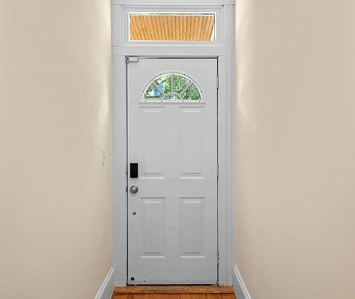 5th image of 101-103 Wachusett St #1