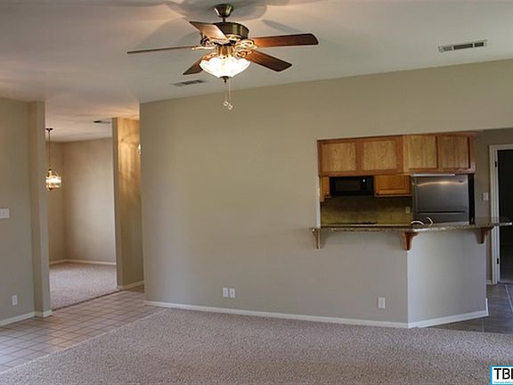4th image of 3413 Meadow Creek Ln