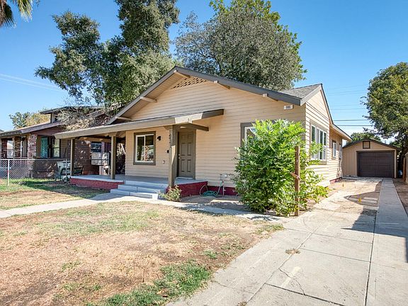 2nd image of 986 N Wilson Ave