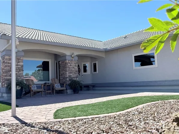 5371 E Bridger St, Pahrump, NV 89061