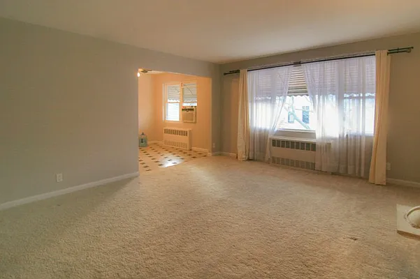 Rented by Horowitz Real Estate | media 17