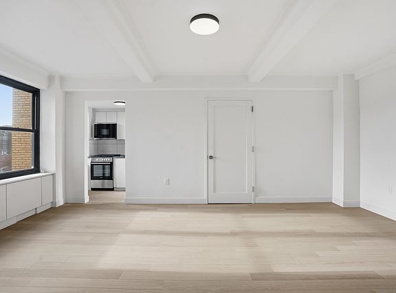 2nd image of 56 7th Ave APT 11B