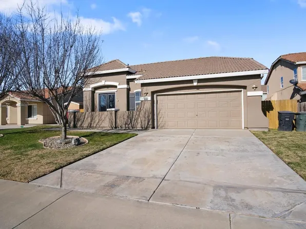 353 Jasmine Ln, Livingston, CA 95334