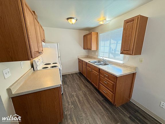 5th image of 1318 Fairbanks Ave #6