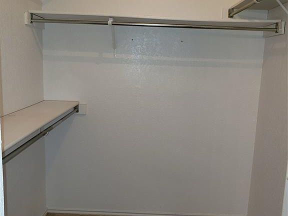 5th image of 7704 Radford Cir