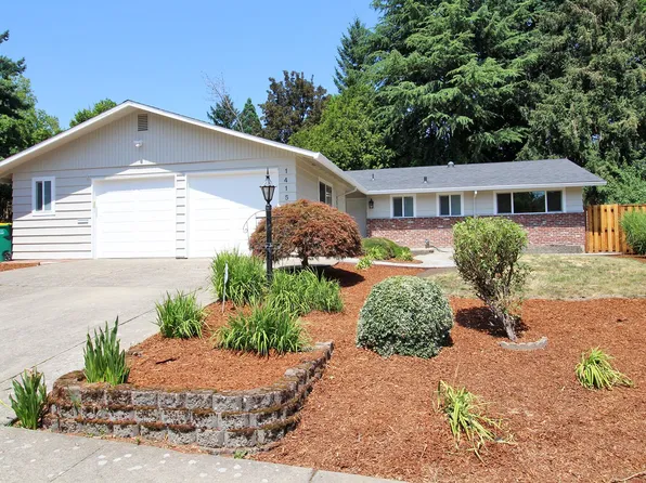 14155 SW Red Haven Dr, Beaverton, OR 97008