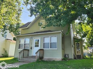 432 S Polk Ave, Mason City, IA 50401
