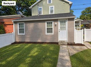 317 S Broad St, Lititz, PA 17543
