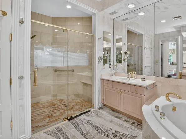 16670 Senterra Drive, Delray Beach, FL 33484