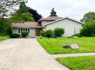 361 Morlee Dr, Brunswick, OH 44212