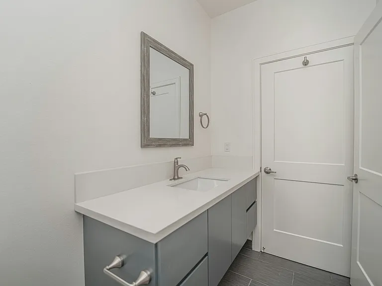 4532 Saint Charles Pl #4526 — Photo 22