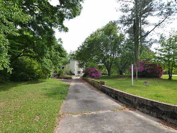 2nd image of 6876 Barrow Hill Dr