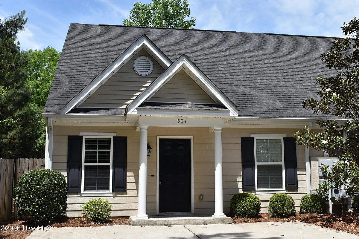 Building Photo - 504 York Loop