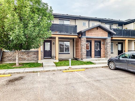 2nd image of 2781 S Chinook Winds Dr SW #1203